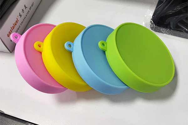Los utensilios de cocina de silicona ganan popularidad en las cocinas domésticas